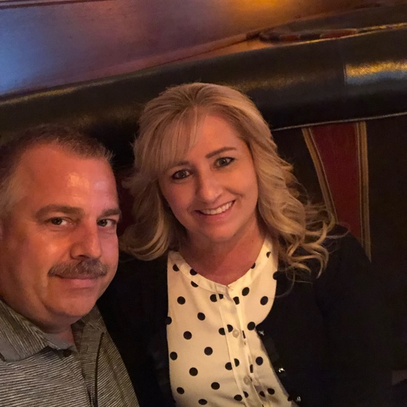 Meet your Posher, Melanie - Picture 1 of 1